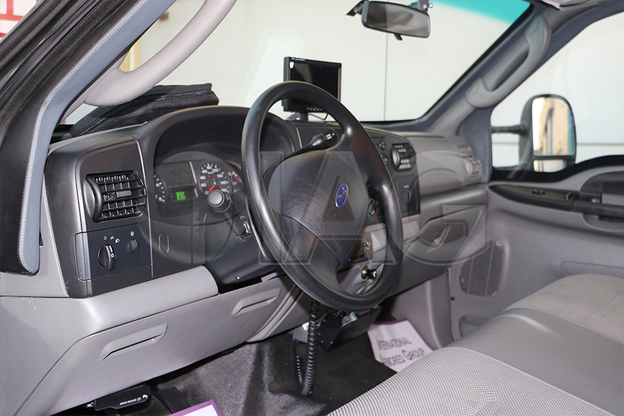 ford f350 driver cab