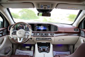 Maybach SUV interior